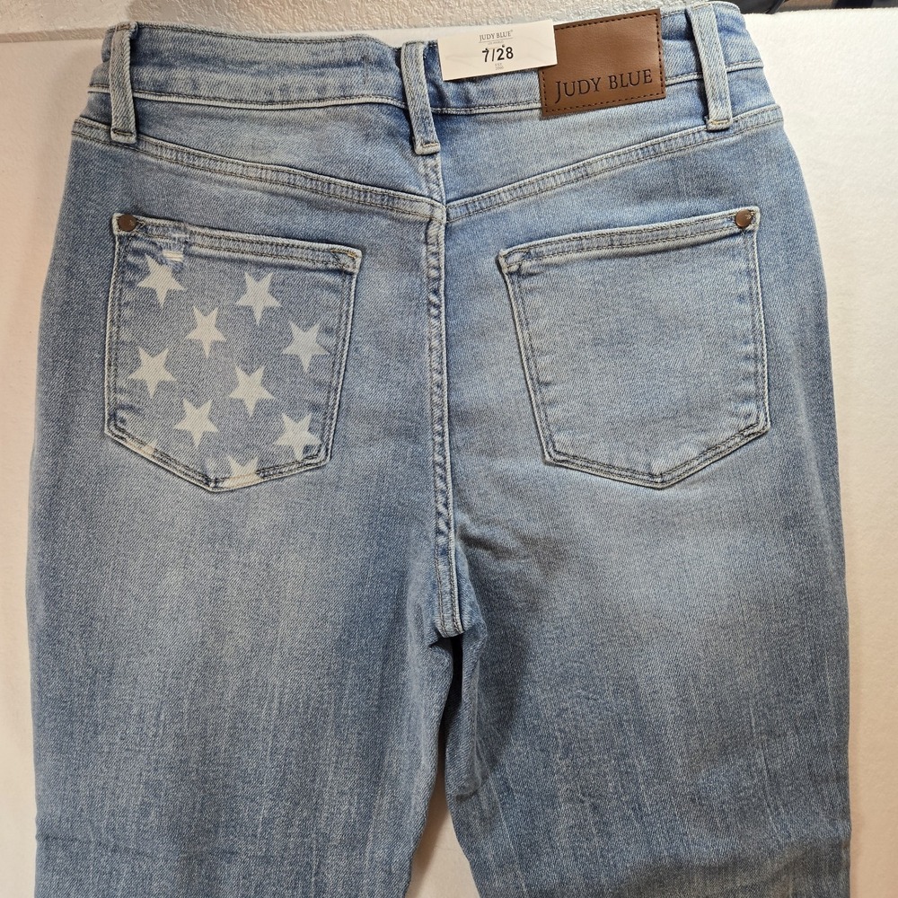 Judy Blue Boyfriend Fit Jeans Womens 7/28 Mid Rise Distressed Light Wash Flag... - Picture 8 of 16
